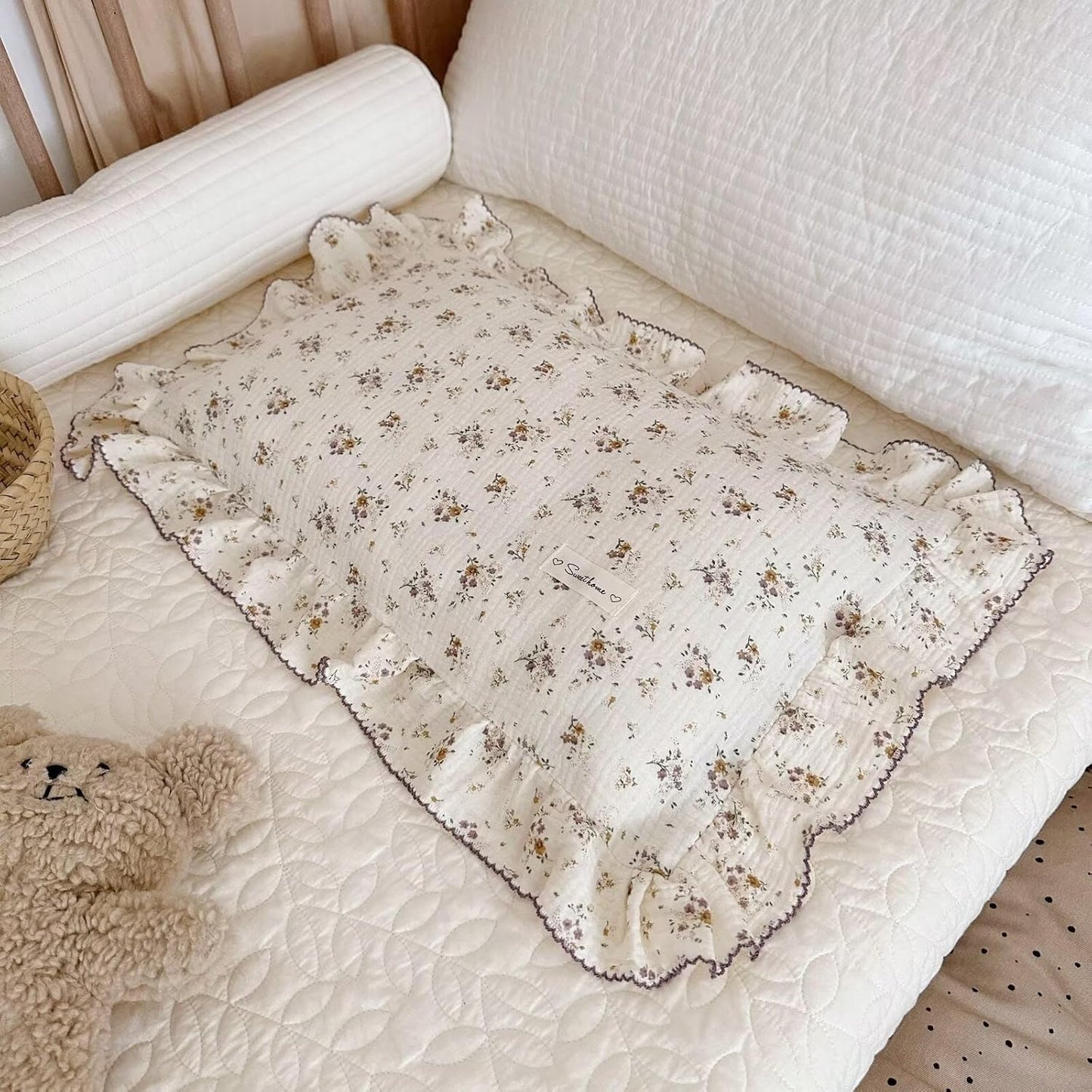 BuLuTu Cotton Muslin Pillow Case King Pillowcase Sweet Floral Design Pillowcases Enveloped Closure Vintage Ruffled Pillow Cover for Teens Adults, 20x36 inch, 1 Piece, Crapemyrtle